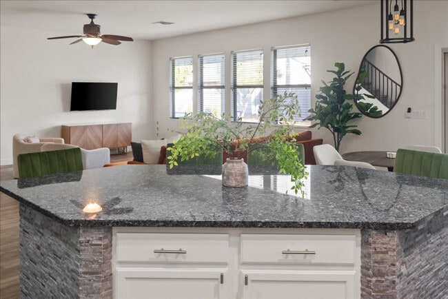 Building Photo - 10617 W Adela Dr.