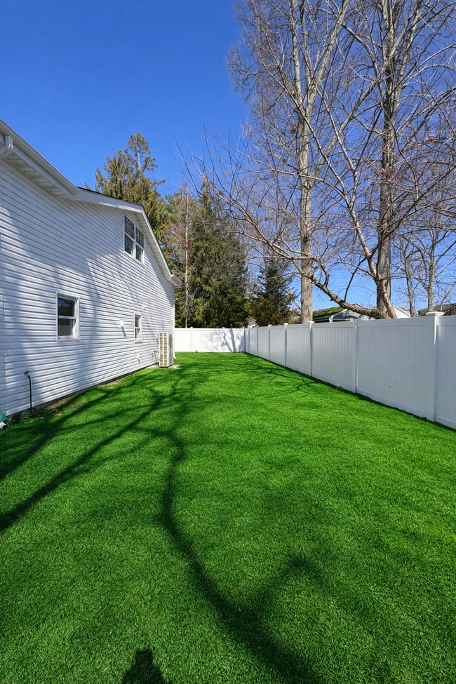 Building Photo - 123 Udall Rd