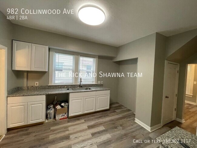 Foto del edificio - Huge 4 bedroom 2 full bath home for rent -...