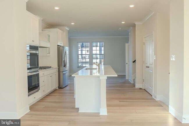 Foto del edificio - 7606 River Reach Rd