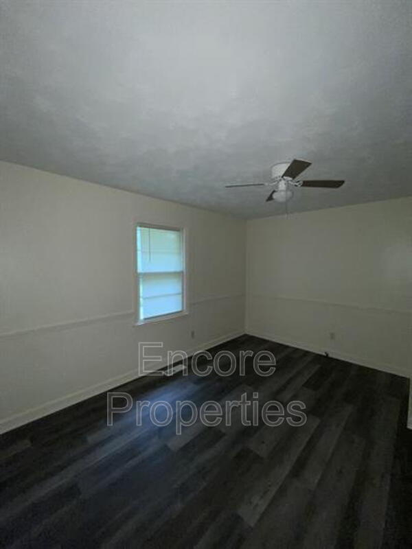 Foto del edificio - 5312 Bayleaf Dr