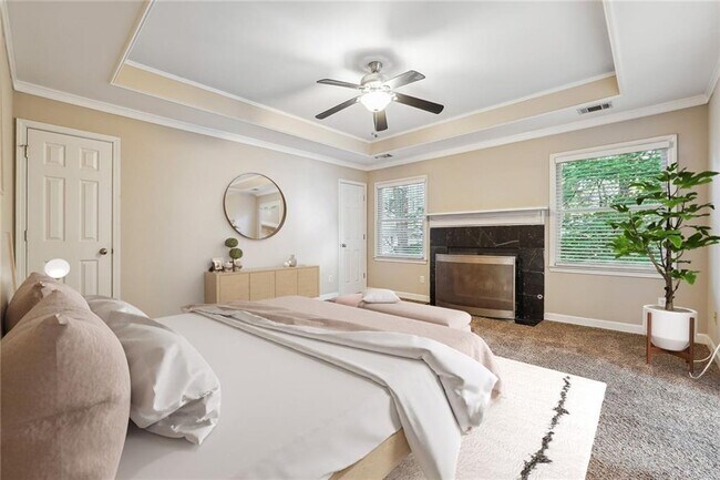 Foto del edificio - 515 Spring Gate Ln
