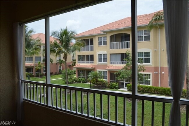 Building Photo - 1137 Van Loon Commons Cir