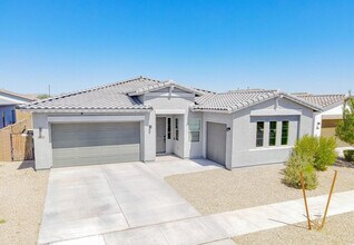Building Photo - 14144 W Smoketree Dr