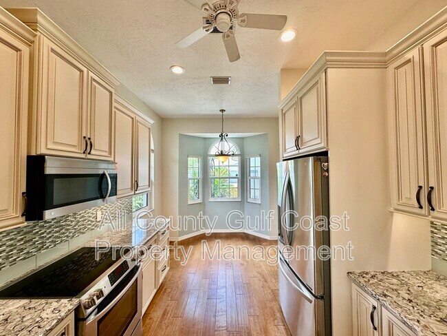 Foto del edificio - 5675 Long Common Cir