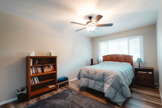 637 1er dormitorio - 2x1 - 535 Madison St
