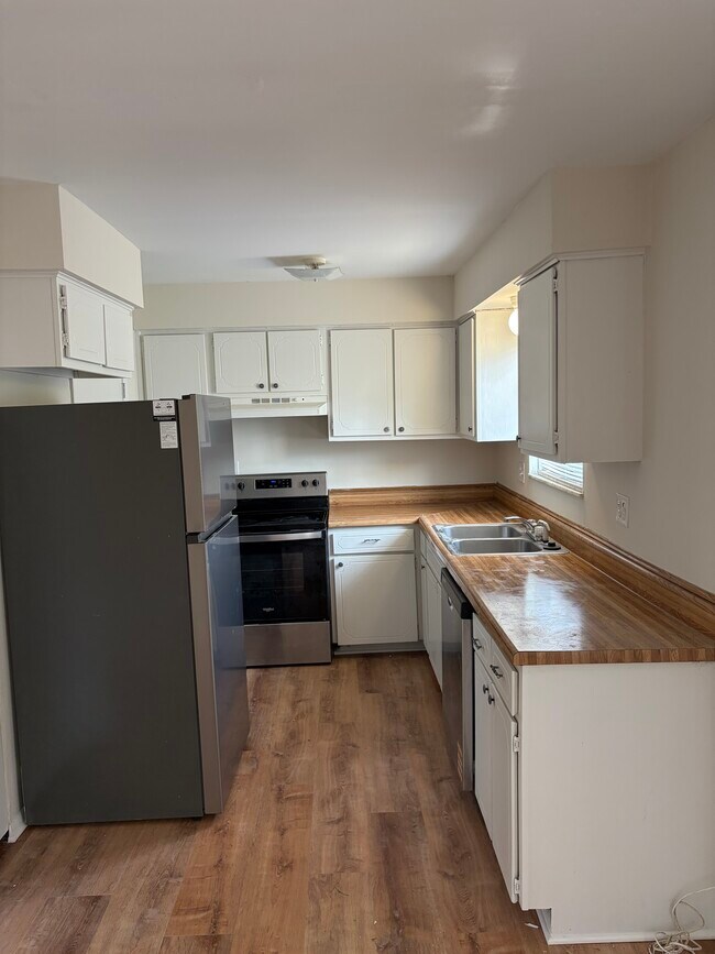 Foto del edificio - 4760 Ransey Ct