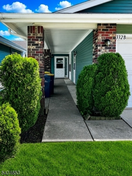 Building Photo - 332C Quinton Dr
