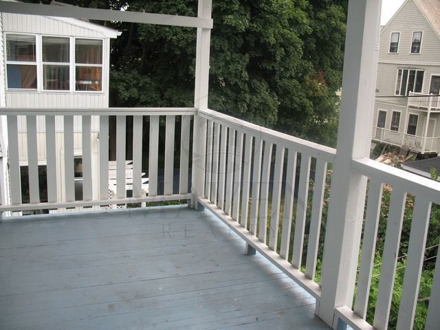 Building Photo - 46 Lowden Ave