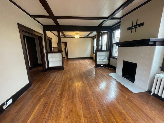 Building Photo - 6621 Church Ave