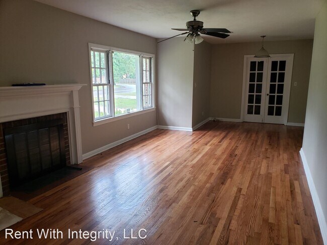 Building Photo - 3 br, 2 bath Apartment - 106 Dixie Drive