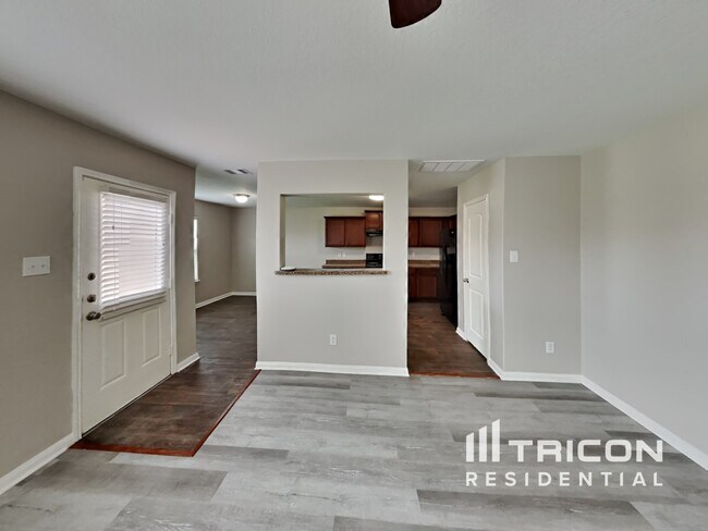Foto del edificio - 2503 Regatta Ln