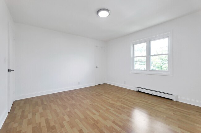 Building Photo - 179 Christie Heights St