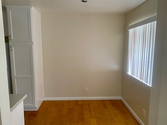 Building Photo - 1616 S Bundy Dr