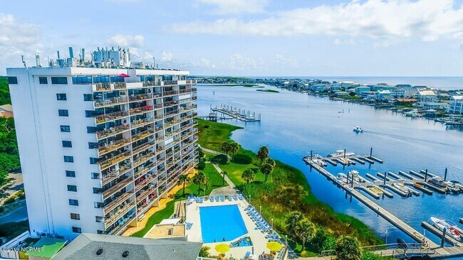 Foto del edificio - 1080 St Joseph St