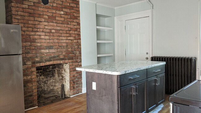 Kitchen - 329 Madison Ave