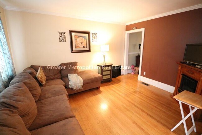 Foto del edificio - 661 E 6th St