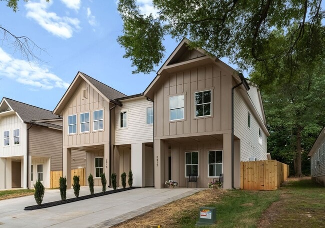 Photo - 2413 Pruitt St Townhome