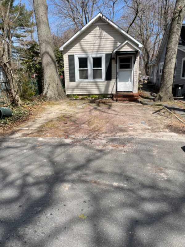 Building Photo - 49 Bellrose Rd