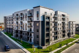 Building Photo - Vista Apartments at Edgemont