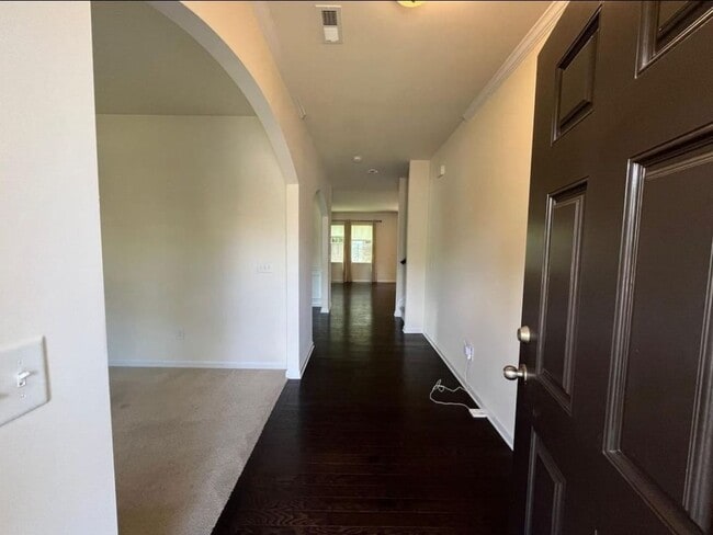 Building Photo - 10516 Ebbets Rd