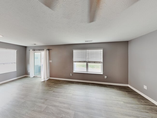 Building Photo - 8145 Ambrosia Ln