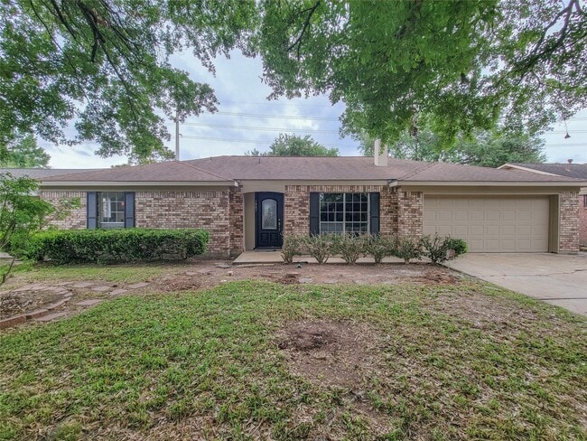 Building Photo - 1803 Cypress Dr
