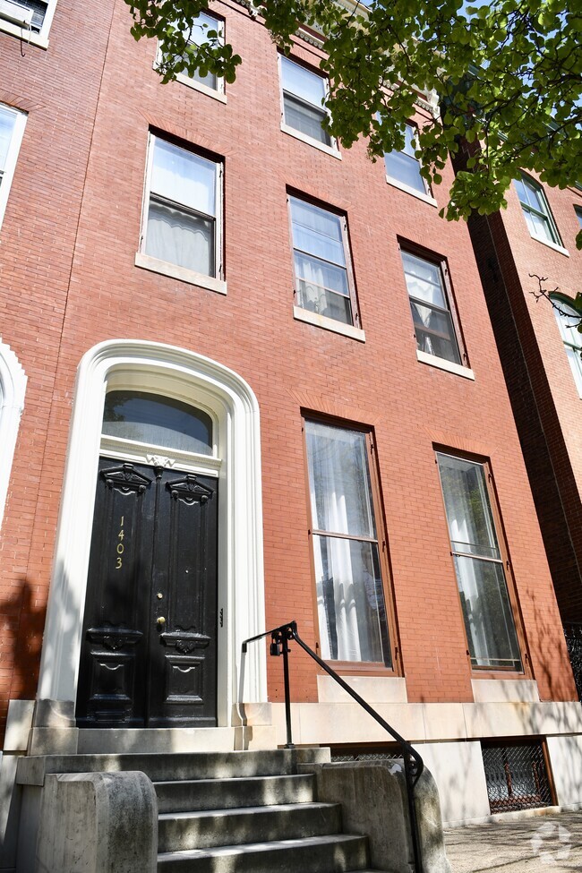 Building Photo - 1403 Park Ave