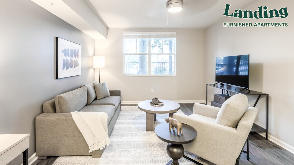 Foto principal - 3880 W Broward Blvd