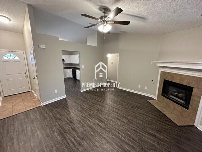 Foto del edificio - 7798 Windy Willow Rd