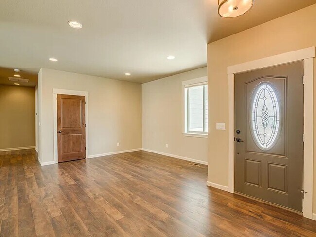 Foto del edificio - 1722 Brambling Brae Ln