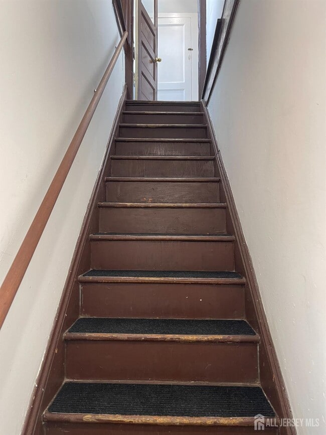 Foto del edificio - 66 Alcoa Ave