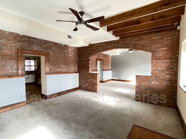 Building Photo - 424 Tompkins St