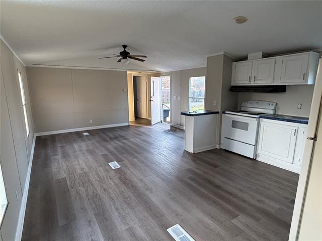 Foto del edificio - 1903 Rossie Lee Dr