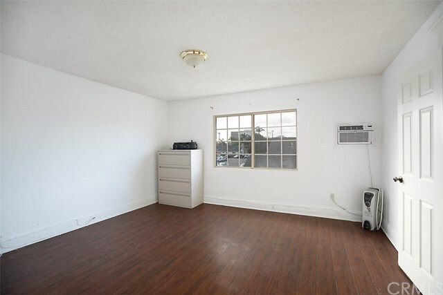 Foto del edificio - 1525 N Broadway