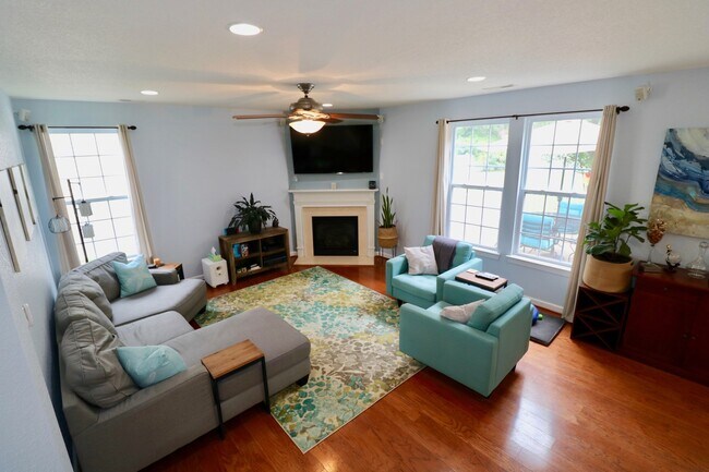 Foto del edificio - Immaculate 4 bedroom 2.5 Bath home in Sagi...