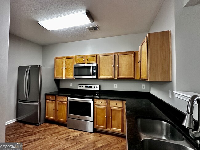 Building Photo - 2310 Bigwood Trail