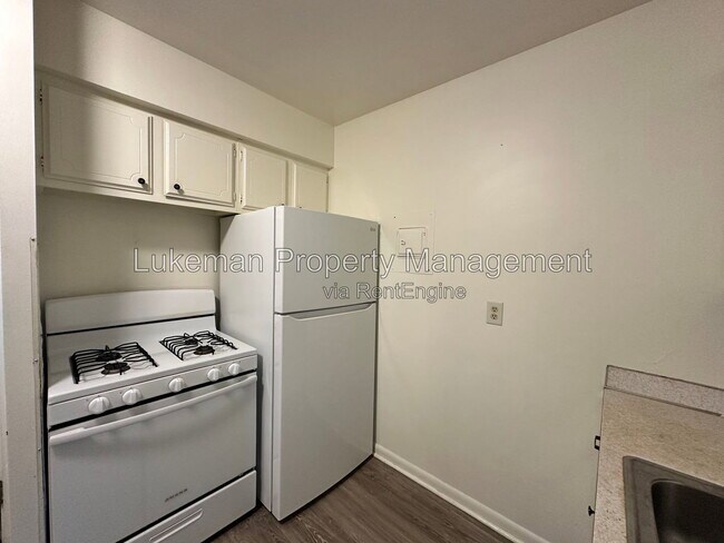 Foto del edificio - 518 N Clarendon St