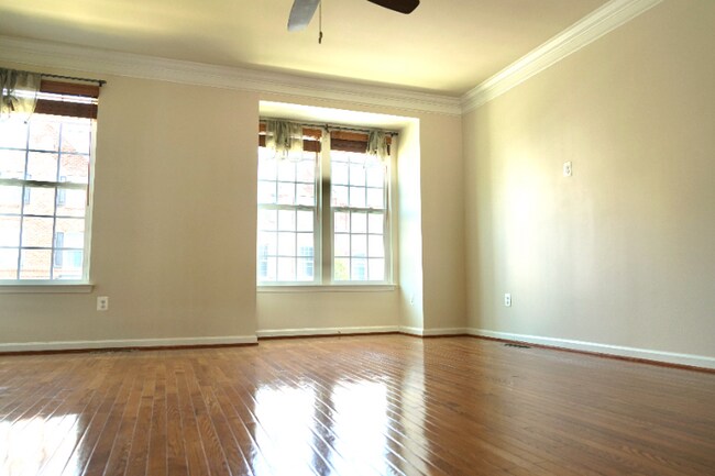 Building Photo - 2707 Egret Way