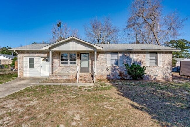 Building Photo - Updated 3/1 in Blythewood!