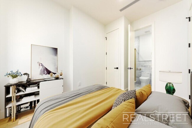Foto del edificio - Brand New 3 Bed 3 Bath in Bed Stuy Brownst...