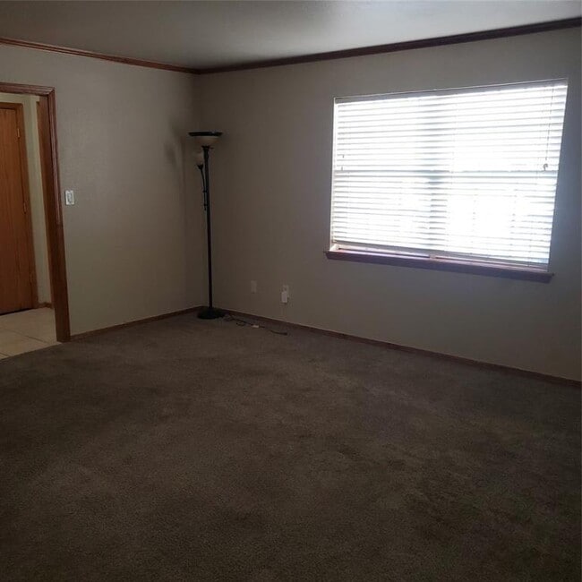 Foto del edificio - 1719 E Lindsey St