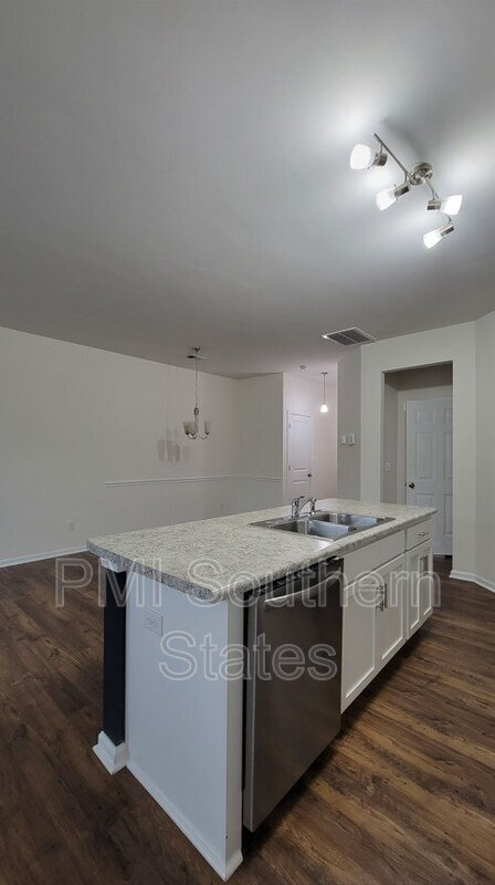 Foto del edificio - 31 Moorlyn Ln