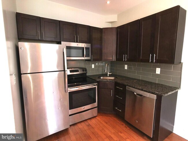 Foto del edificio - 1401 N Broom St