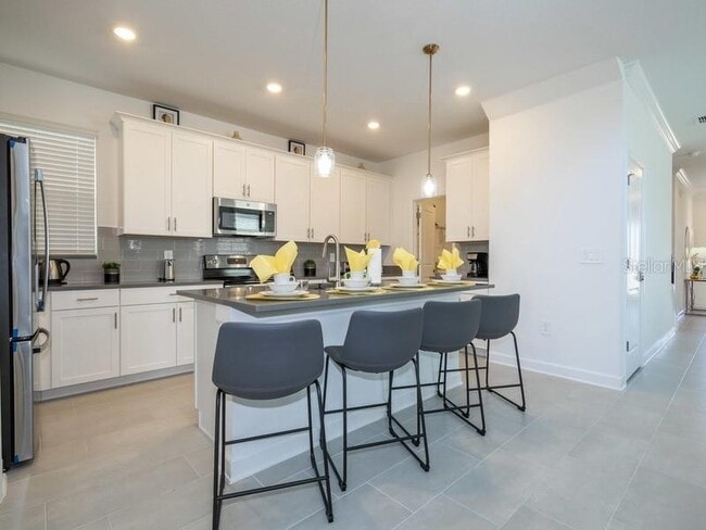 Building Photo - 8956 Takeaway Wy