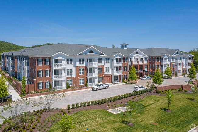 Building Photo - Everleigh Cool Springs 55+ Active Adult Apartment Homes