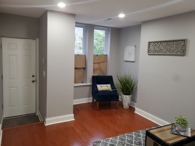 Foto del edificio - 11 S Conkling St