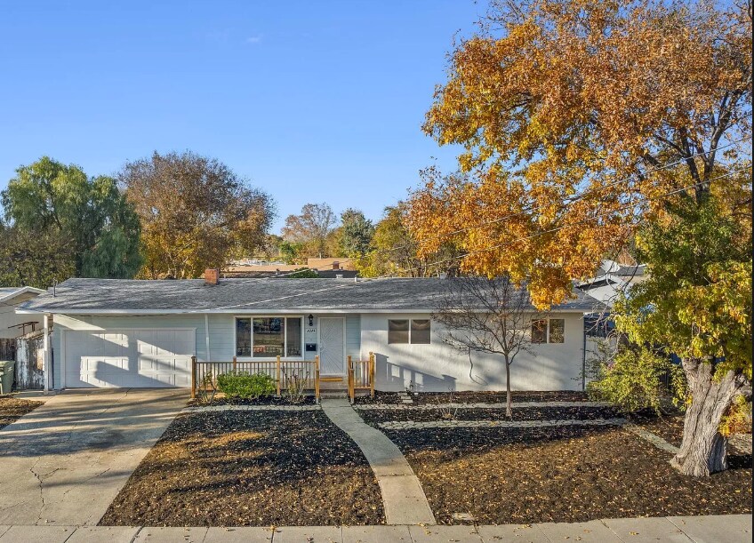 Primary Photo - 2725 Kay Ave