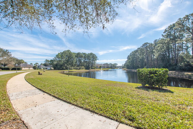 Peaceful Pond - 800 Crestwood Dr