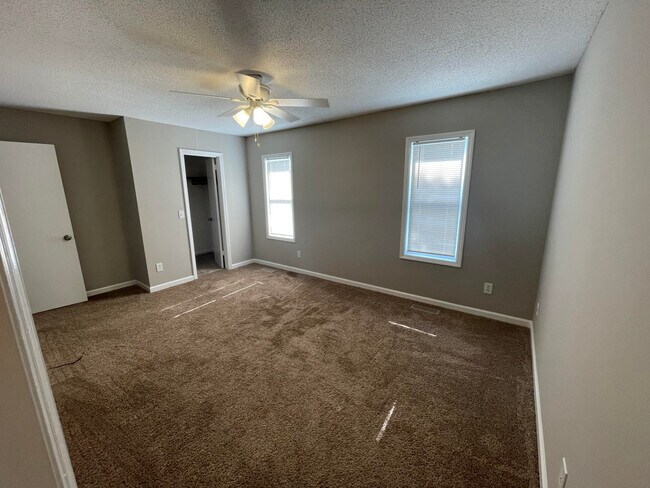 Habitación principal - 9023 Mahogany Row SE